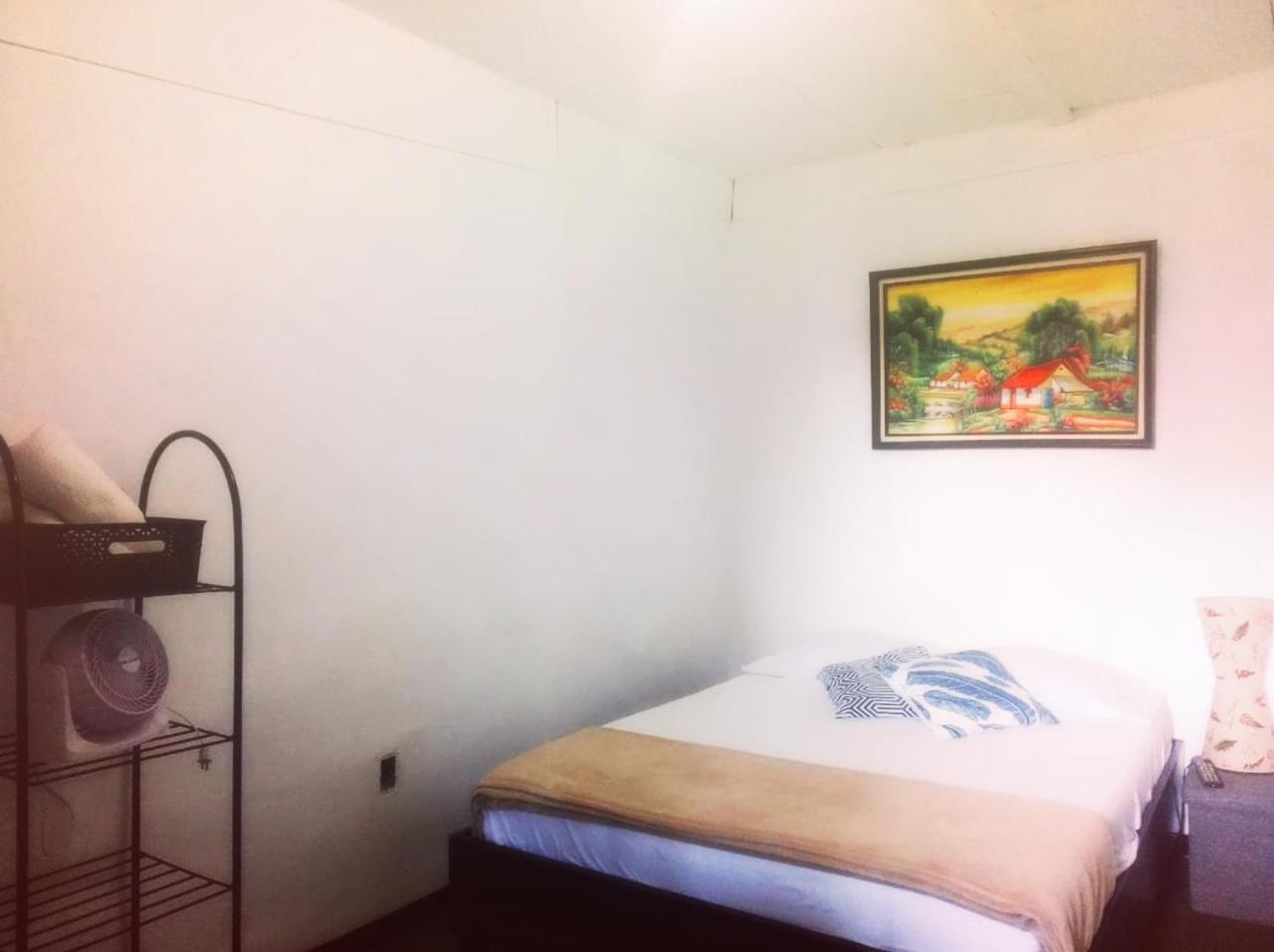 Hostel Trotamundos Alajuela Exteriér fotografie